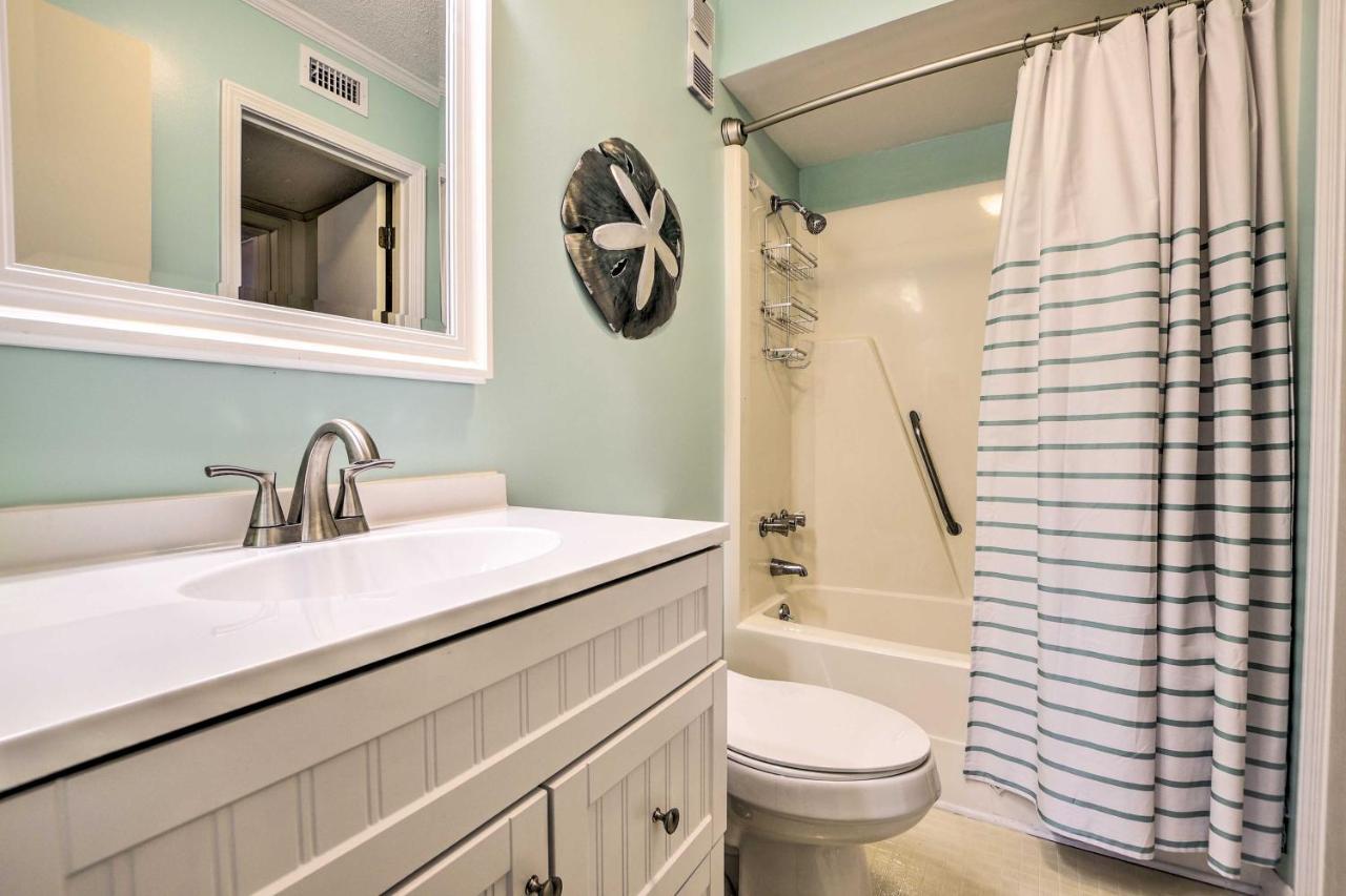 Sunny Condo - Private Ocean Isle Beach Access! Bagian luar foto